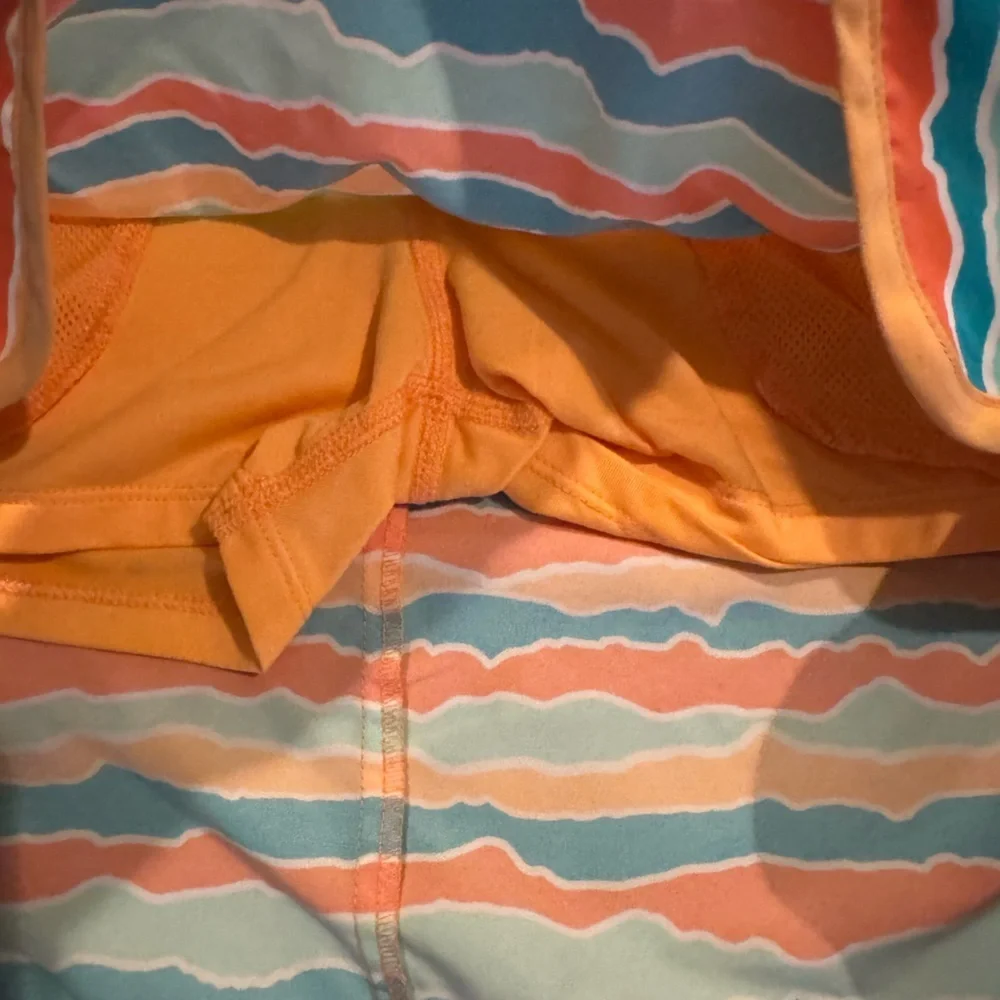 Columbia Omni-Shade Sun Protection Orange Blue Skort Size M 10-12 Used